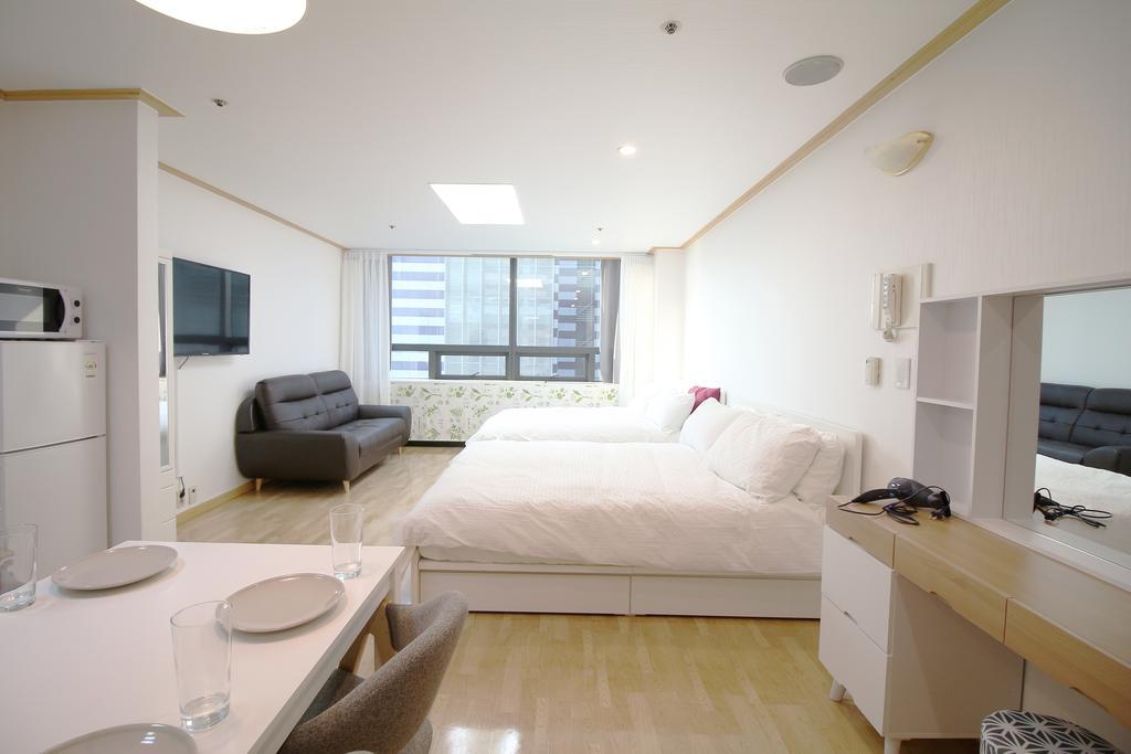 Junho House Guest house